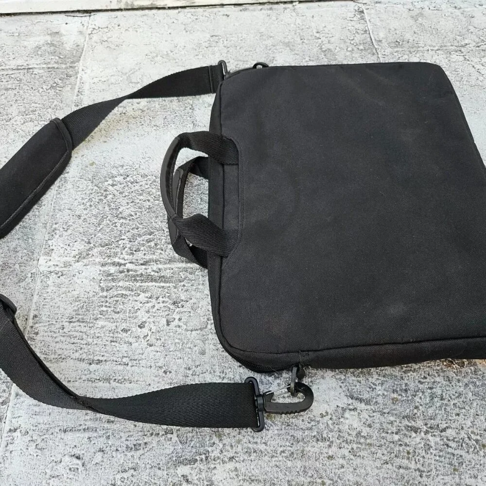 Solo New York Men Laptop Bag Black Polyester Travel Bag Outside Pocket 16X12 in